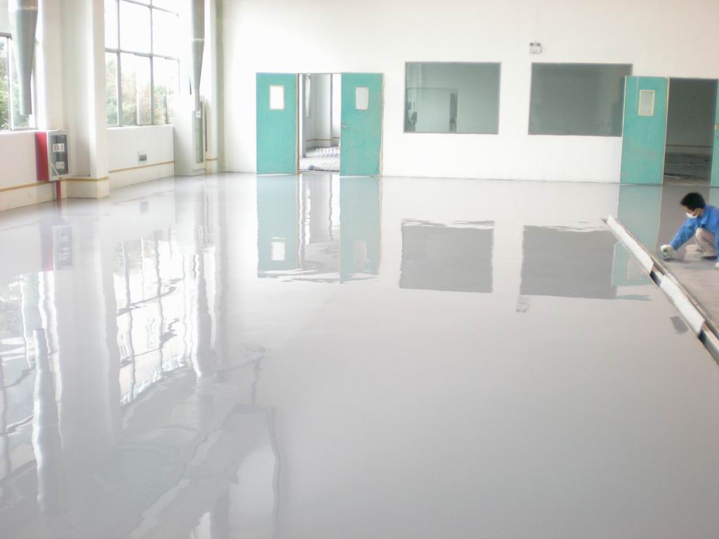 沧晟地坪漆厂家 浅谈防滑地面漆的使用具有那些超强效果