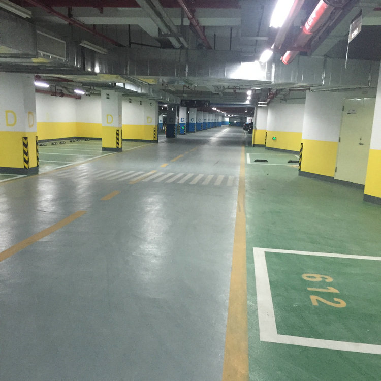 停车场地坪不耐用，先问问自己做好地坪保养了吗？